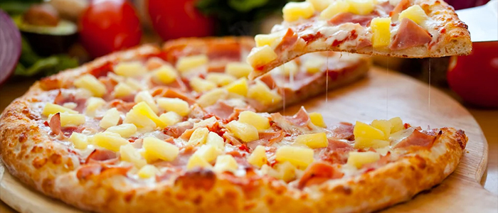 Cheese, Ham & Pineapple Pizza  7" 